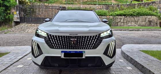 PEUGEOT 2008 1.0 TURBO 200 FLEX GT CVT